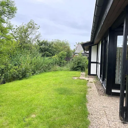 Holiday home Grommy's 2 Eckwarden